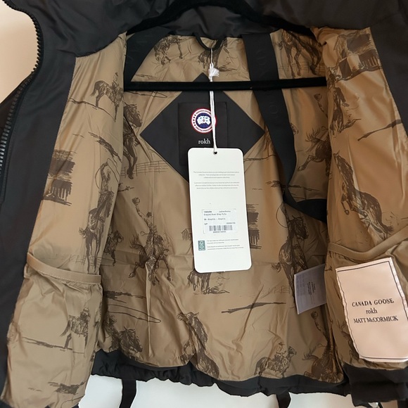 Canada Goose x Rokh Cropped Down Puffer - Small - Picture 4 of 9